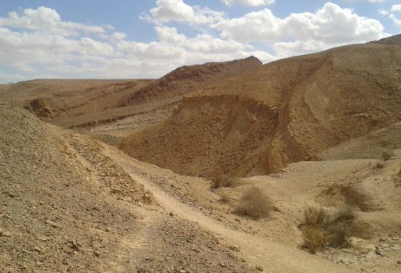 שבועיים לפני פסח